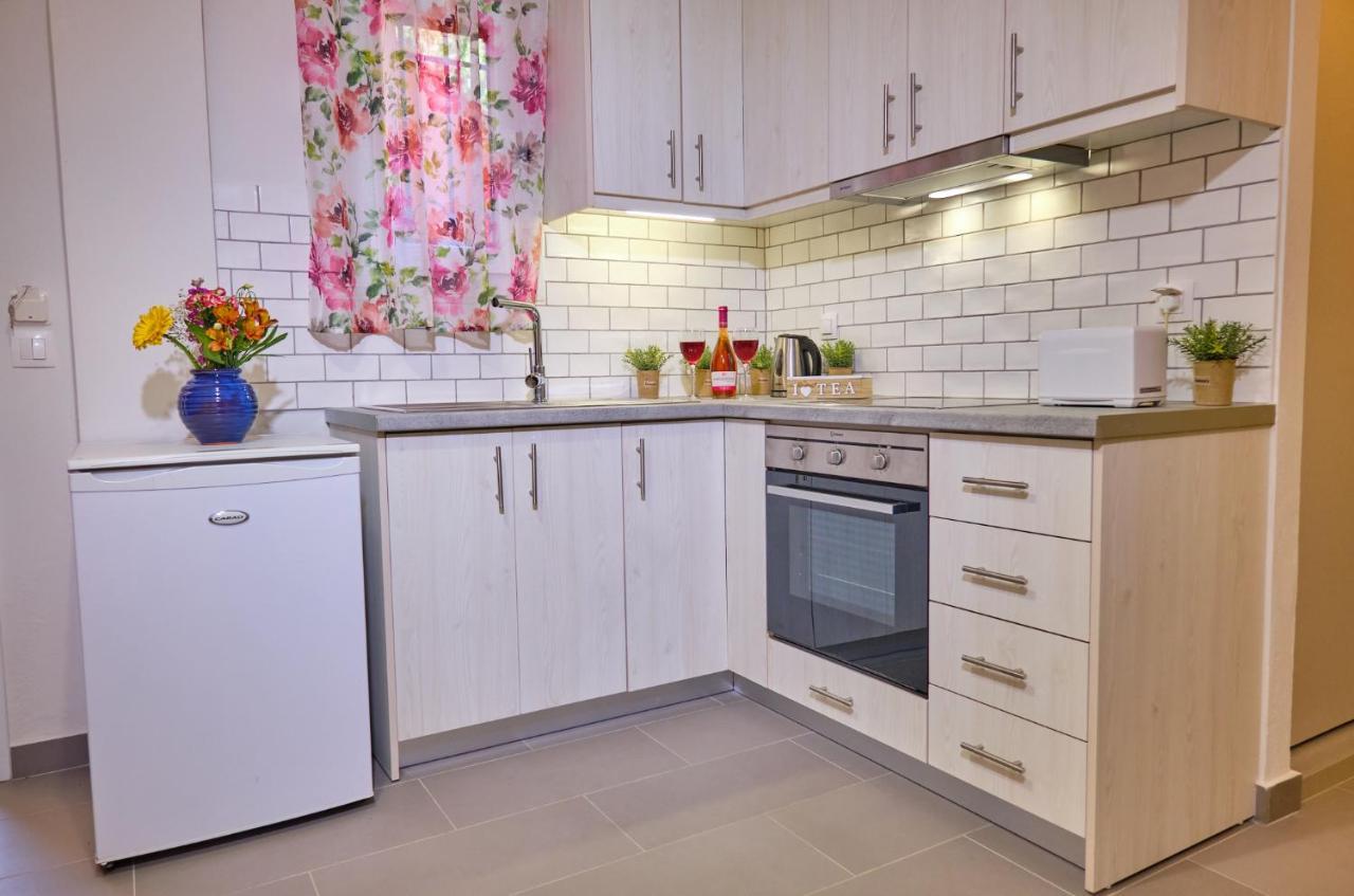 Vicky'S Luxury Apartment Sidari Sidárion 외부 사진